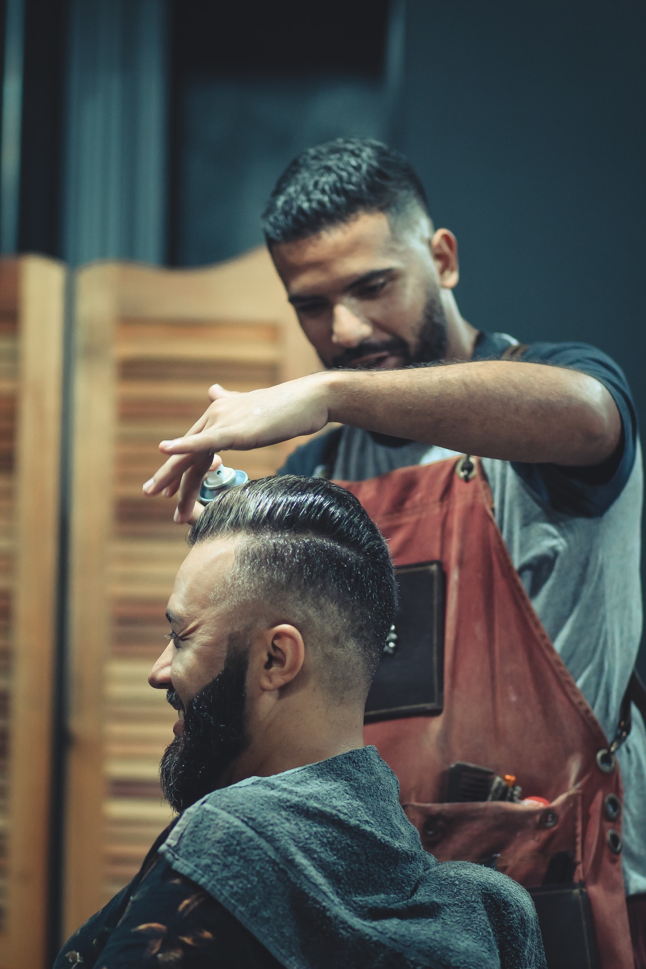 barber-barbershop-blurred-background-2040189