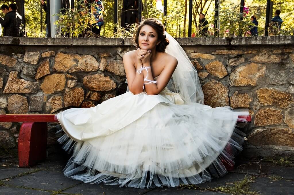 bride-1822580_1280.jpg