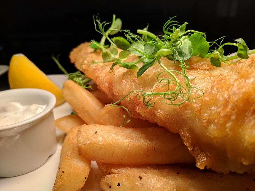 fish-and-chips-3591073_1280